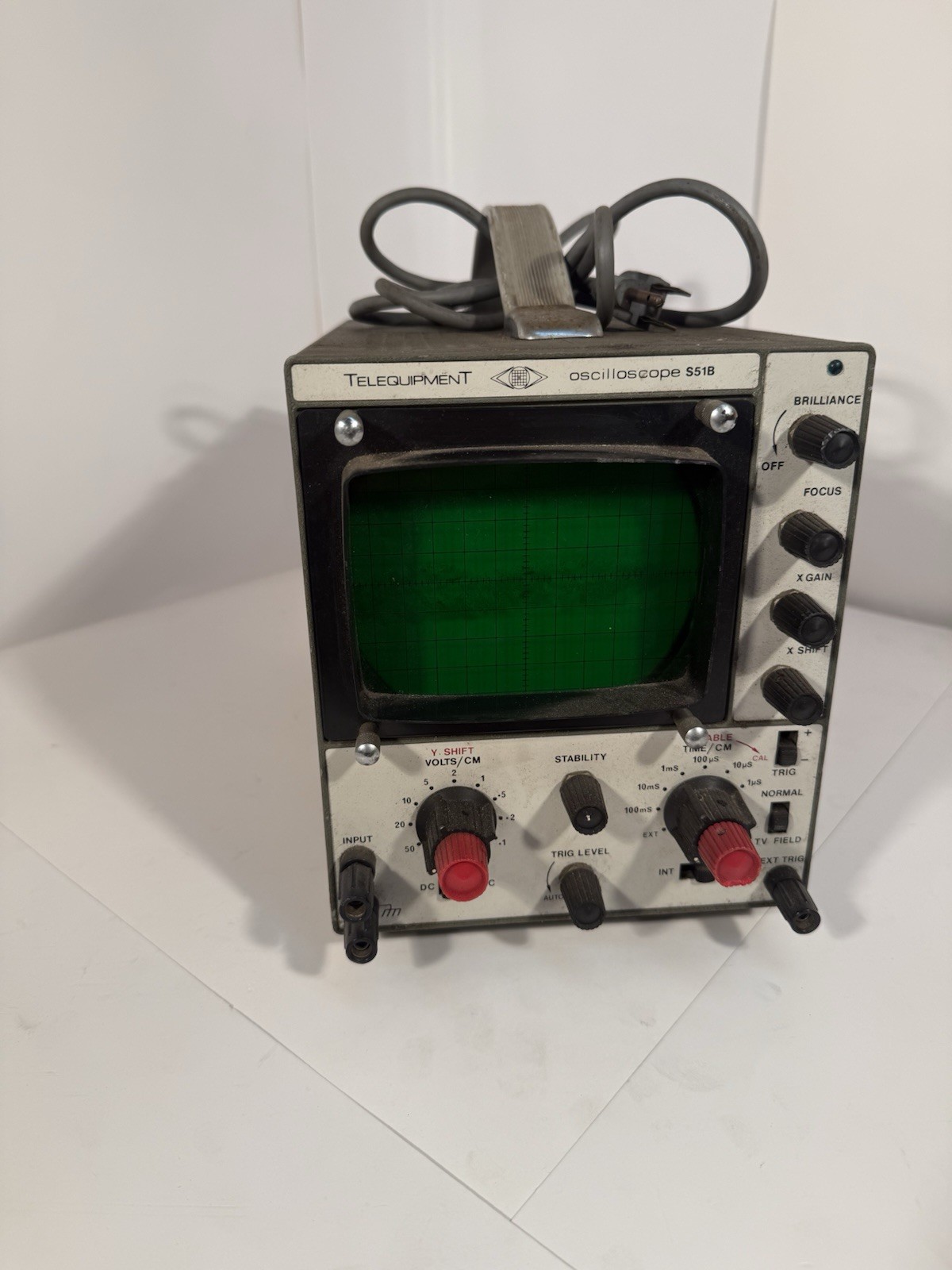 Telequipment S51B Oscilloscope | POWERS ON UNTESTED