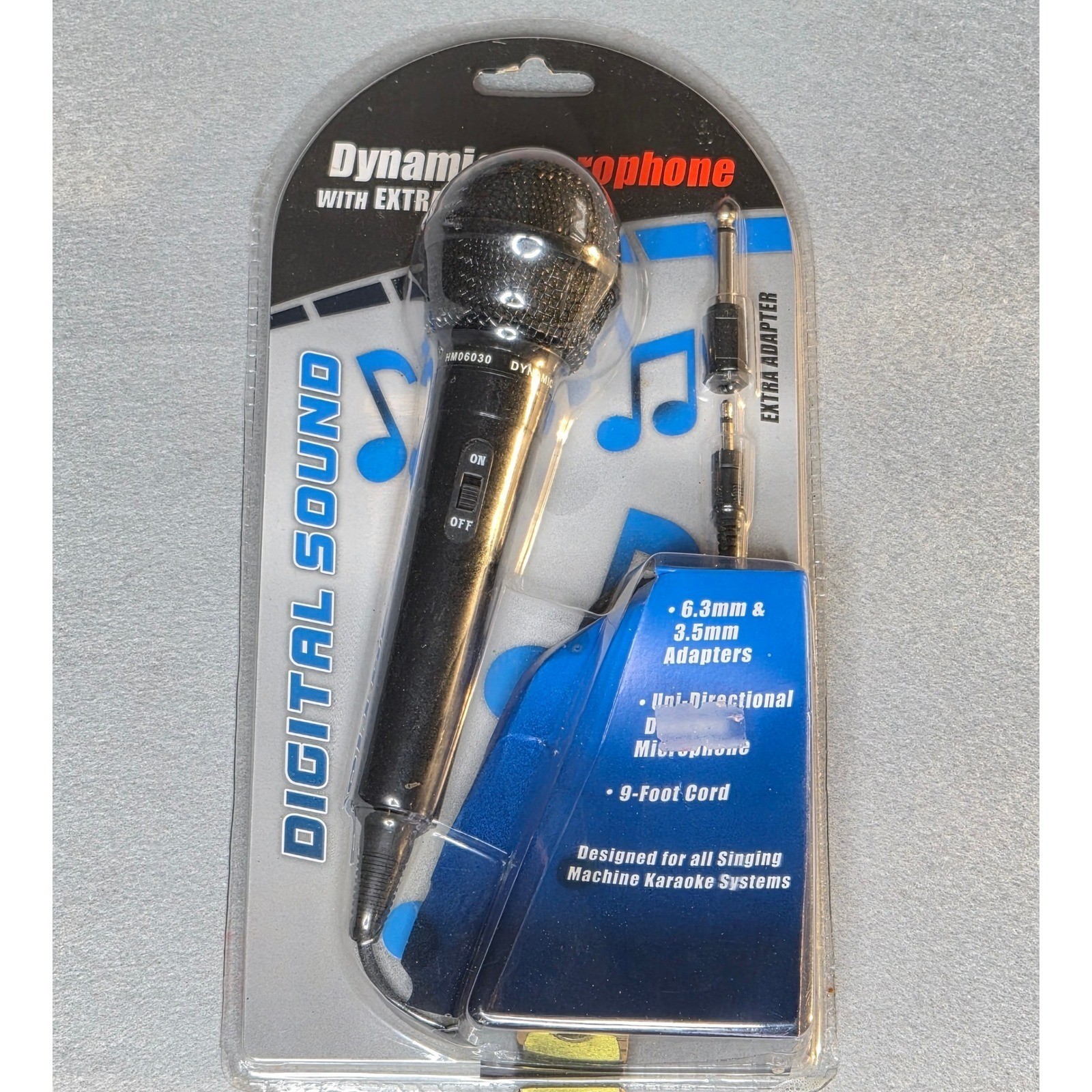 Homsonic HM06030 Uni-Directional Dynamic Microphone with 3.5mm Adapter Black