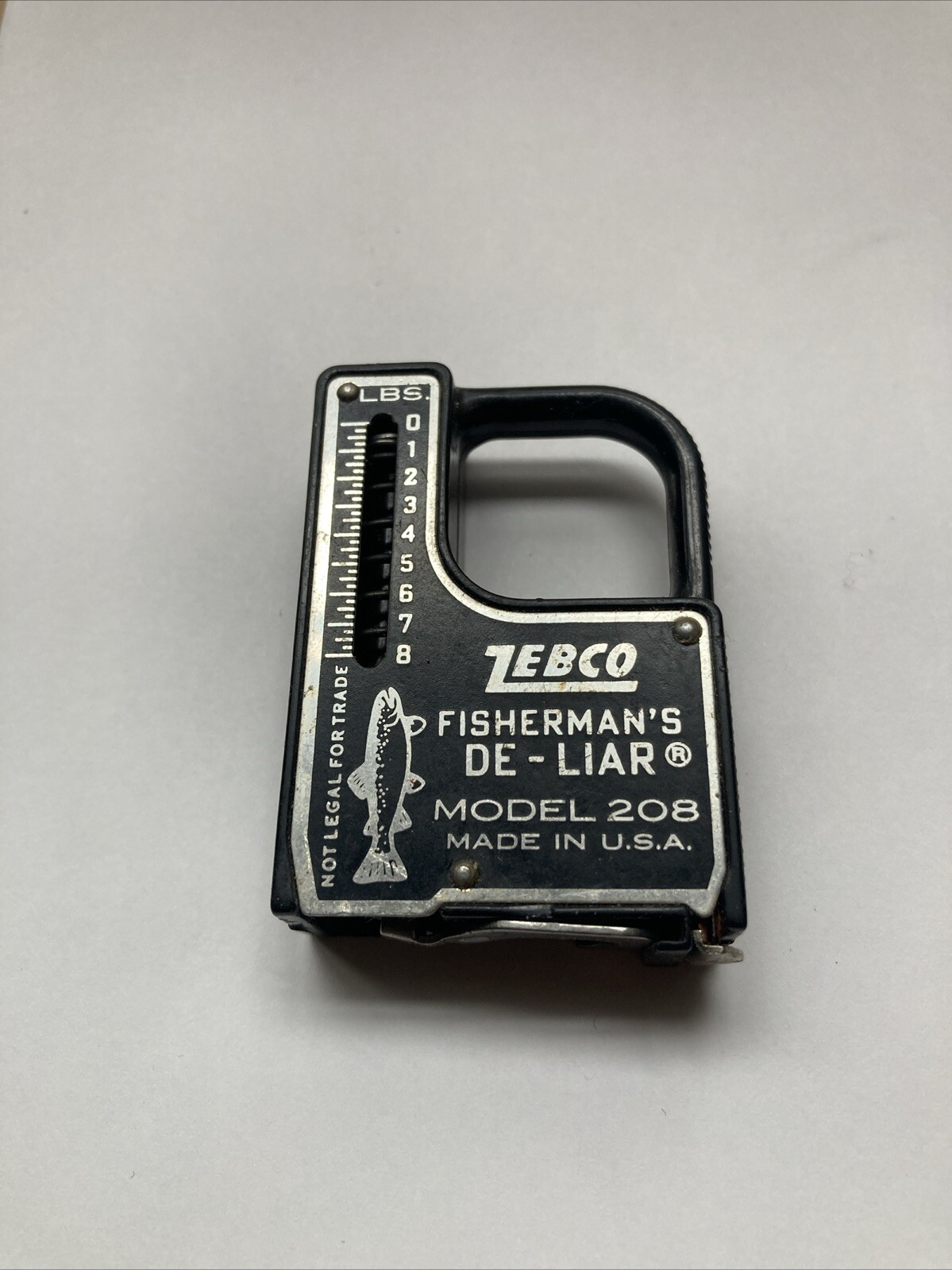 Vintage Zebco Fisherman's De-Liar Model 208 Tape Measure Weight Scale USA