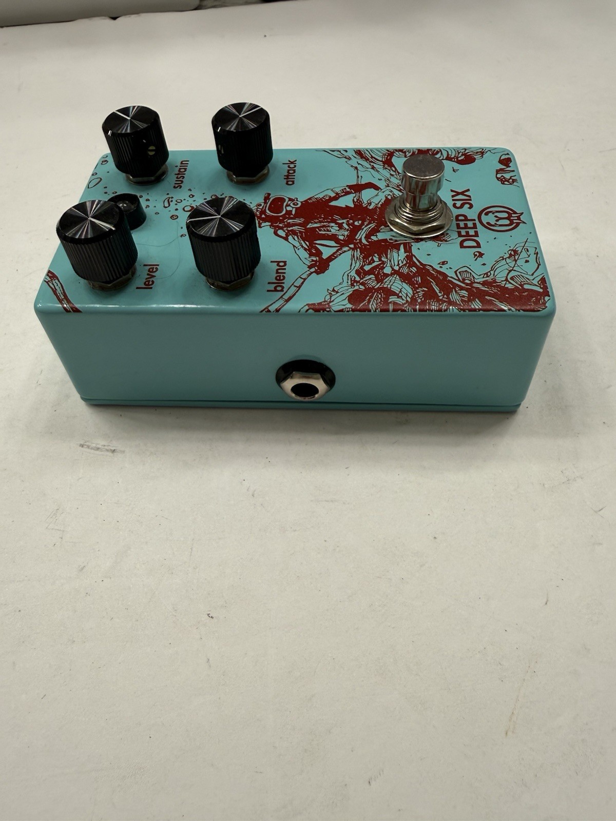 Walrus Audio Deep Six V1 Compressor Sustainer Compression Guitar Effect Pedal
