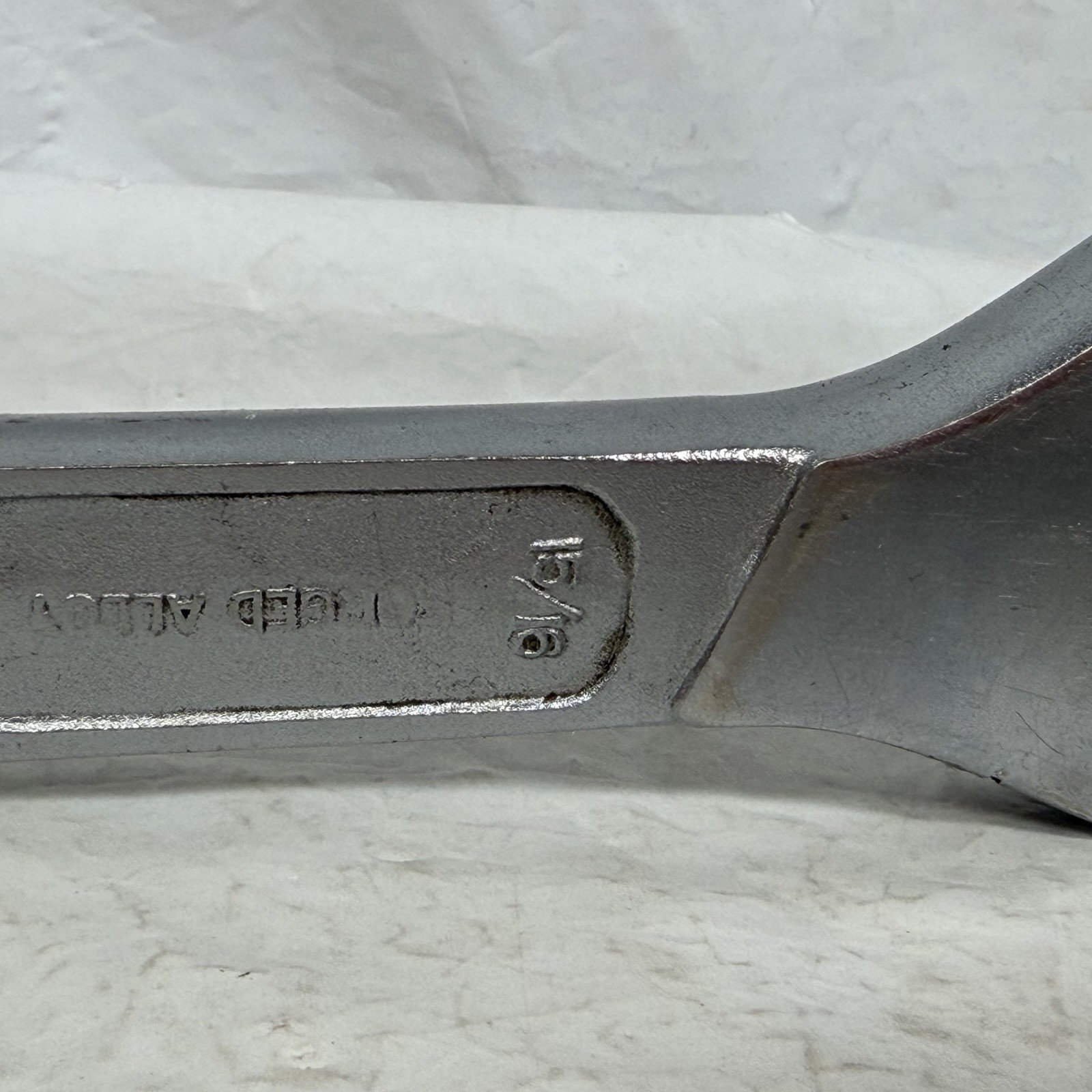 Qual-Kraft adjustable wrench 15/16