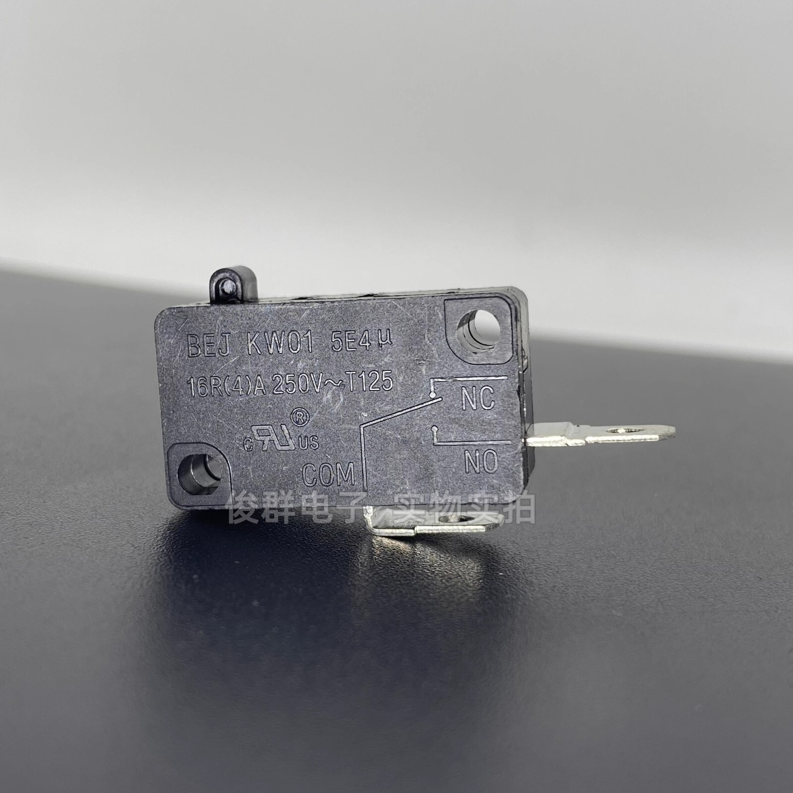 BEJ KW01 2 pins 16(4)A 250V~5E4 T125 Black Micro Limit Switch
