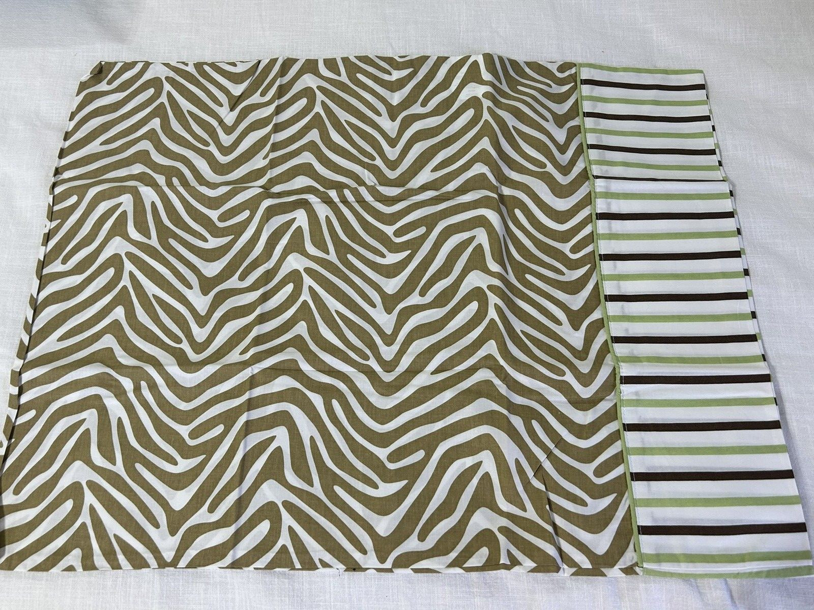 Tiddliwinks Madagascar Pillowcase brown green stripe safari kids bedding new