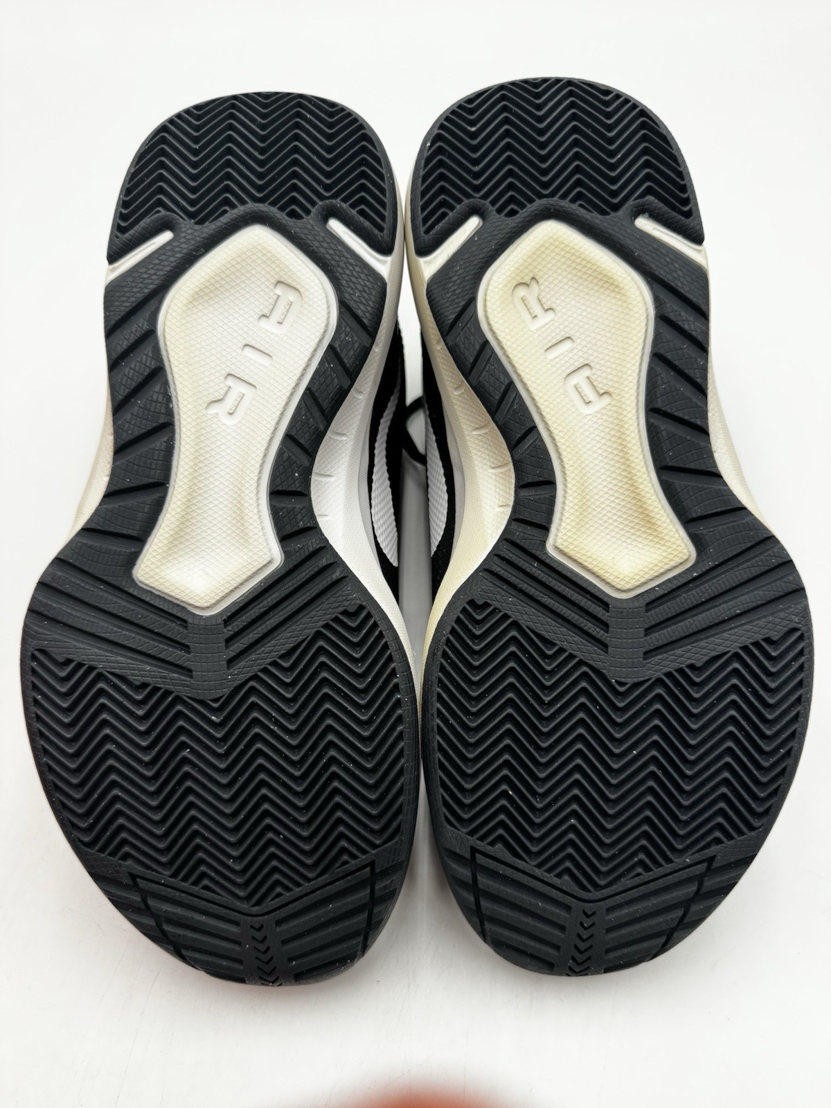 Nike Men’s Air Overplay 9 Basketball Size 7 Black/White |831572-001|
