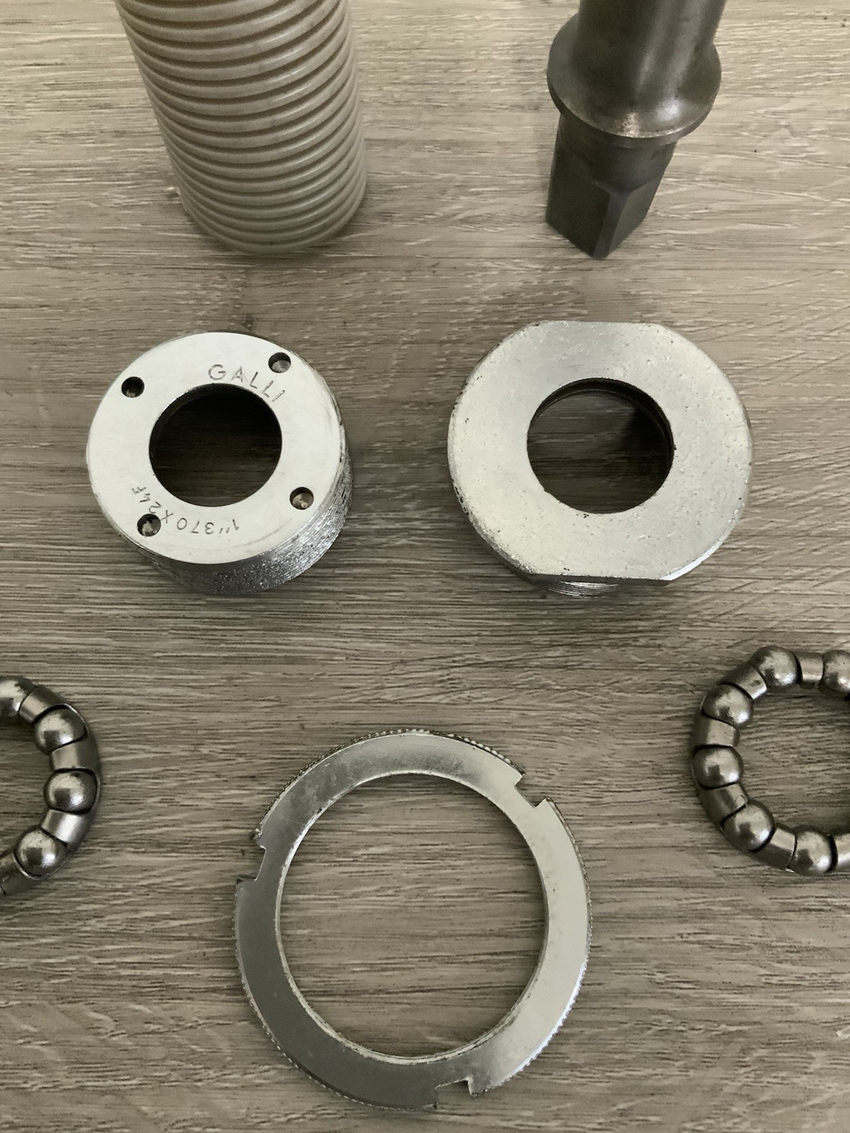 GALLI COMPETITION BOTTOM BRACKET BRITISH THREADED 68-121 MM