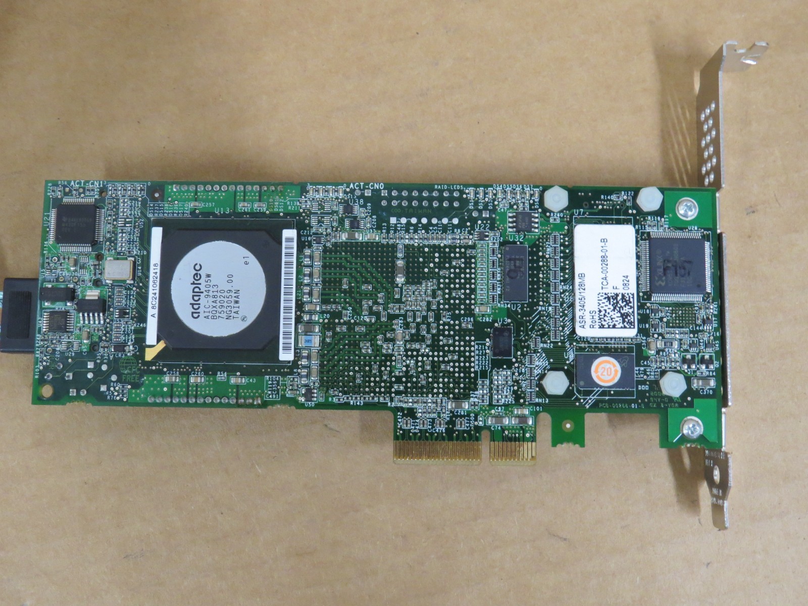 Adaptec ASR-3405/128MB PCIe x4 SAS/SATA RAID Controller w/Connector Cable TESTED