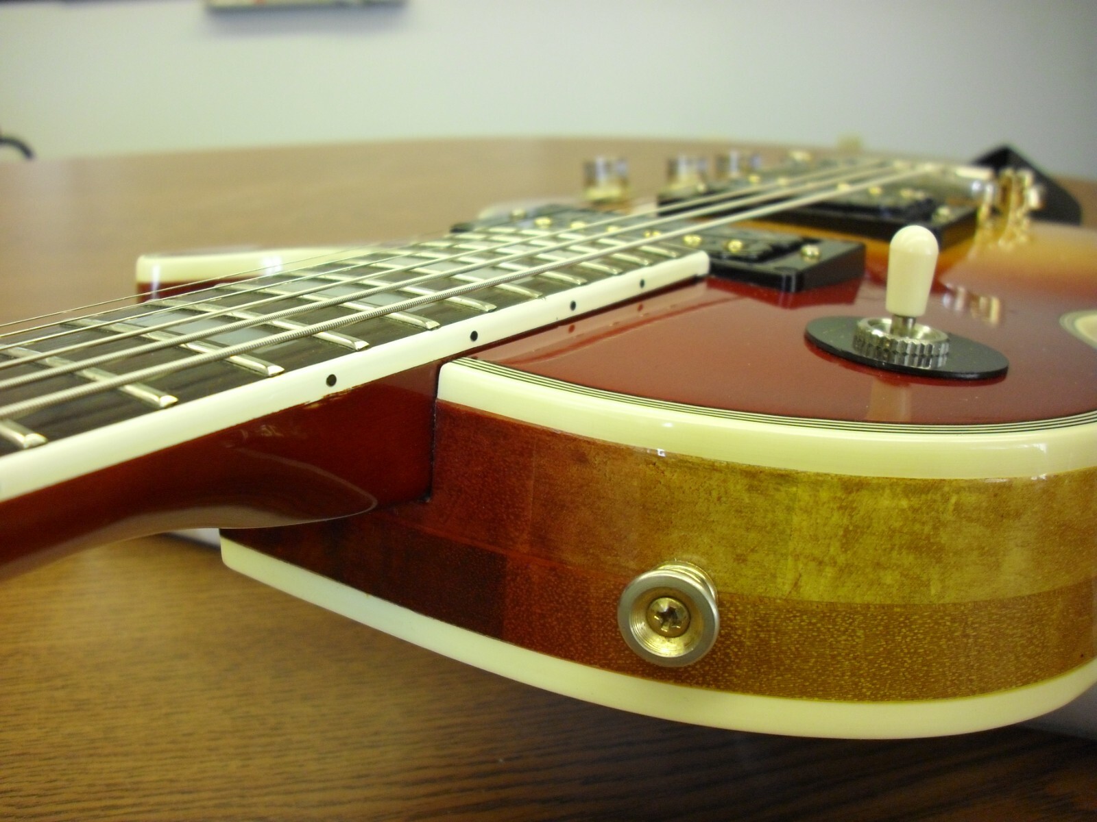Tortoise Side Dot, Guitar Fingerboard  .093" OEM 25pcs