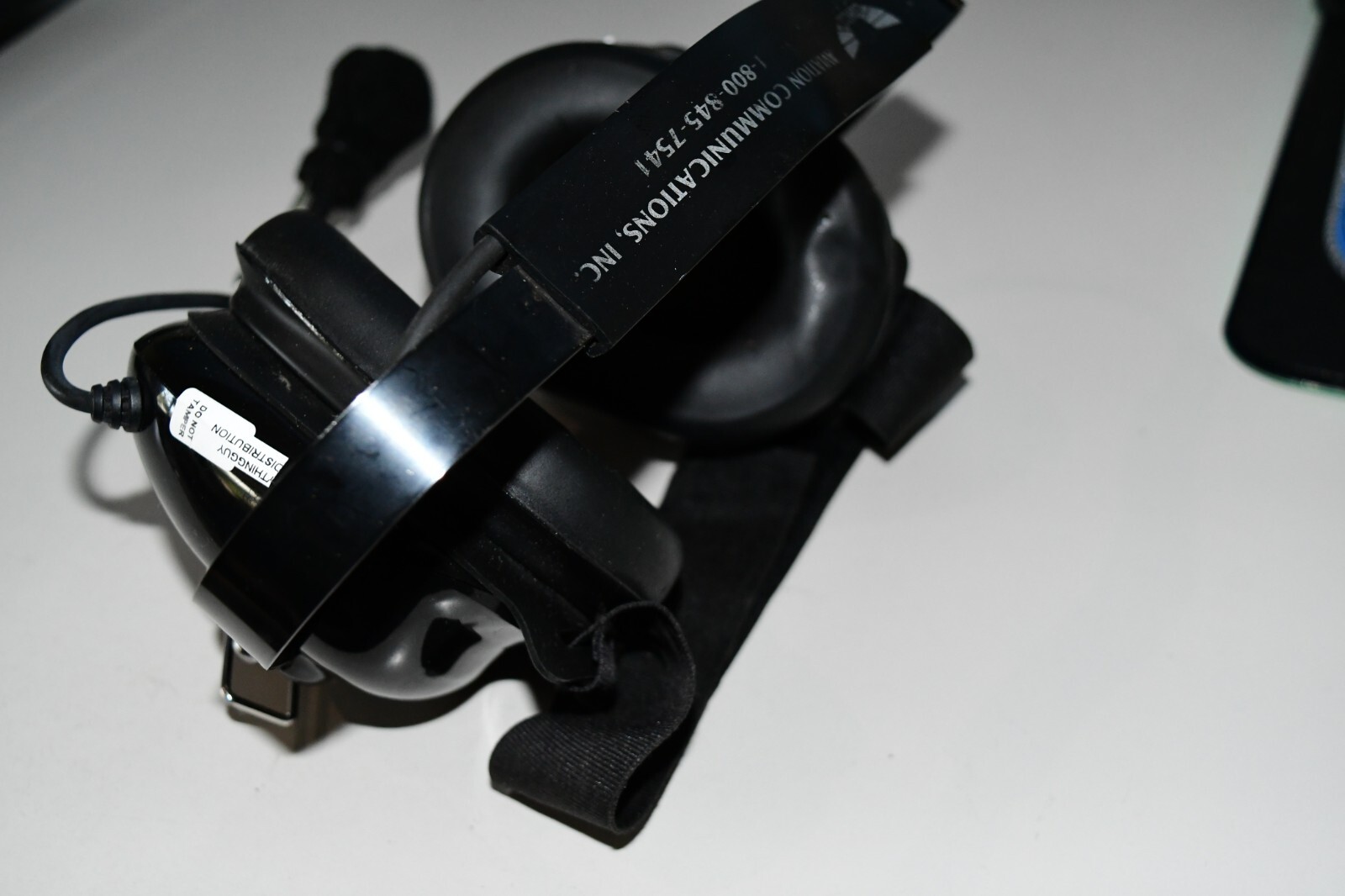 Avcomm Headset - Dual Plug - Aviation Communications Inc. UNKNOWN MODEL W3A3