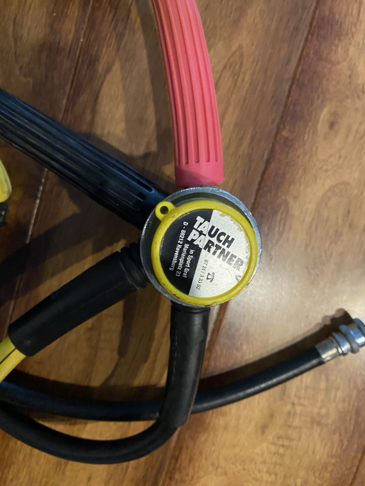 Mares Scuba Regulators With Depth Gauge. Untested