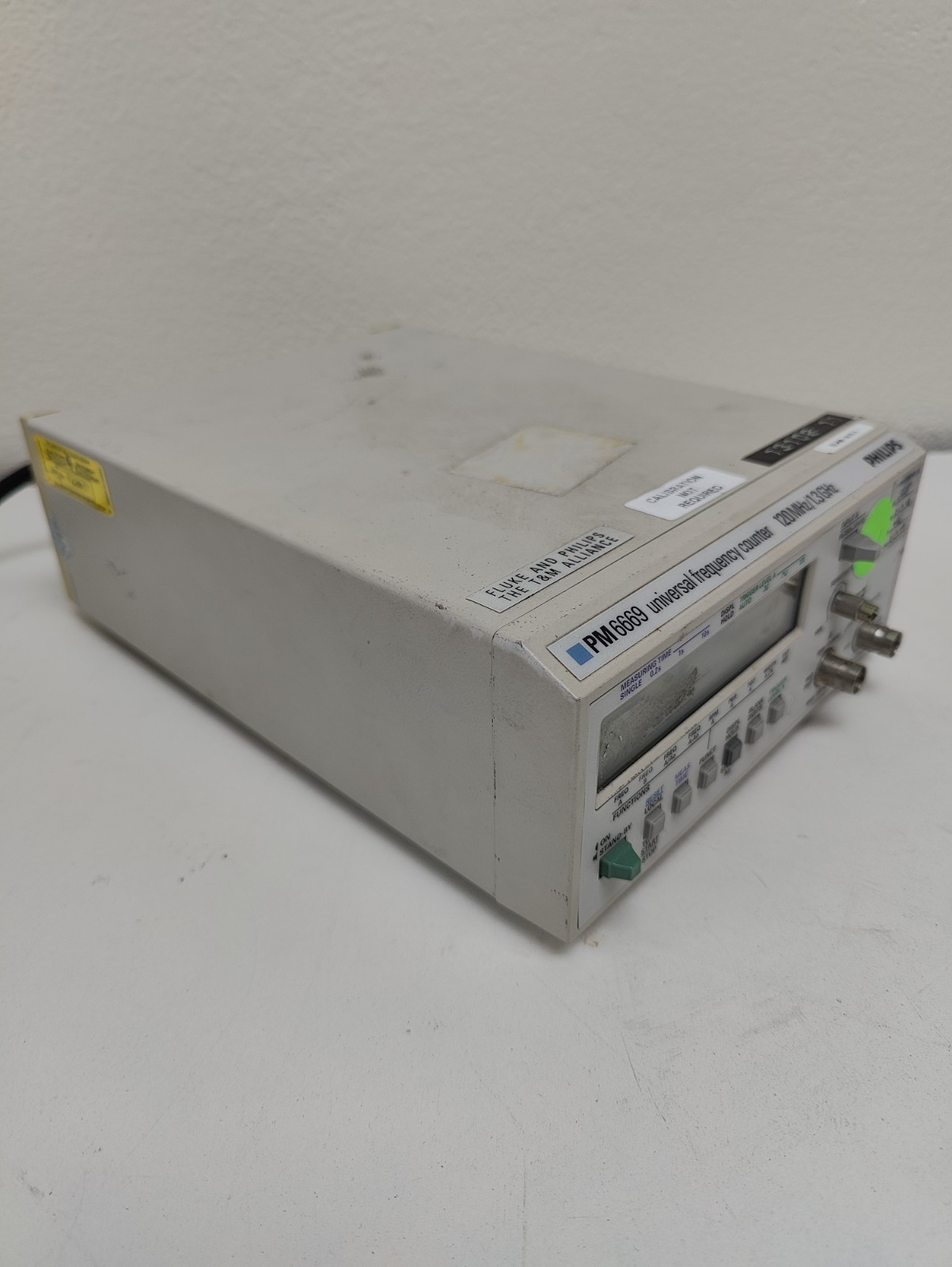 Philips - PM6669 Universal Frequency Counter UNIT ONLY