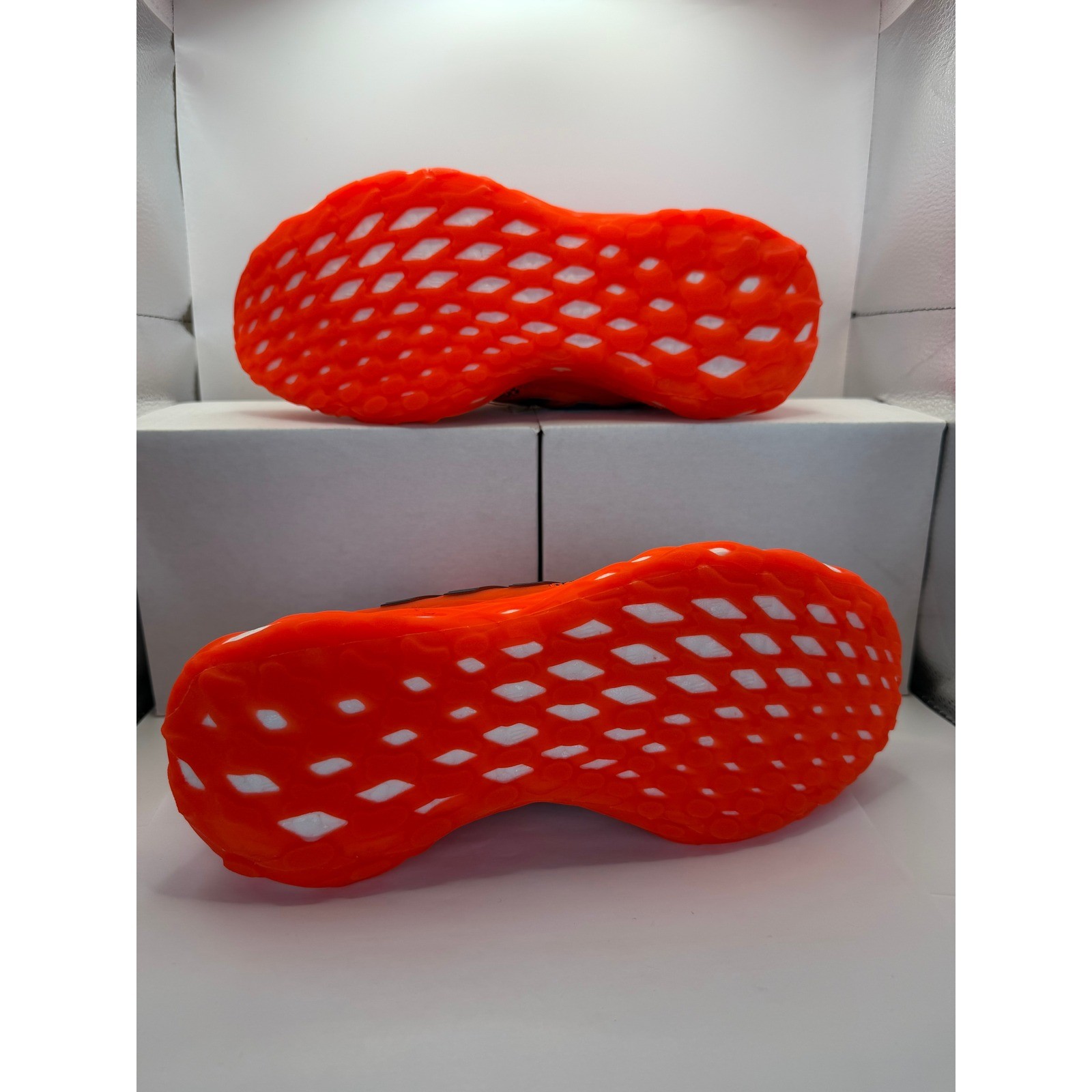 adidas Ultraboost Web DNA "Red" – Size 8