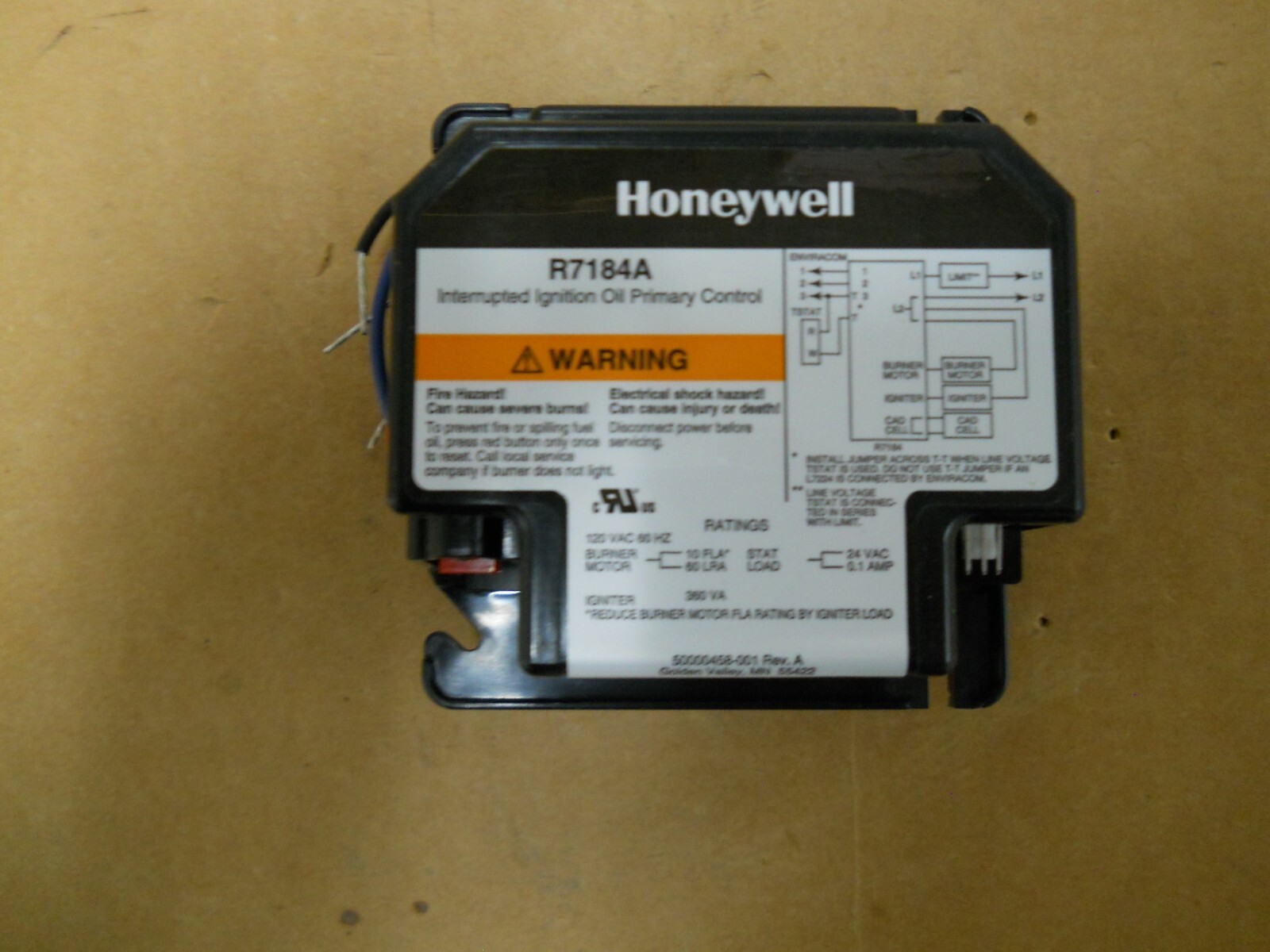 New OEM In Box Honeywell Oil Primary Control Board R7184A1042