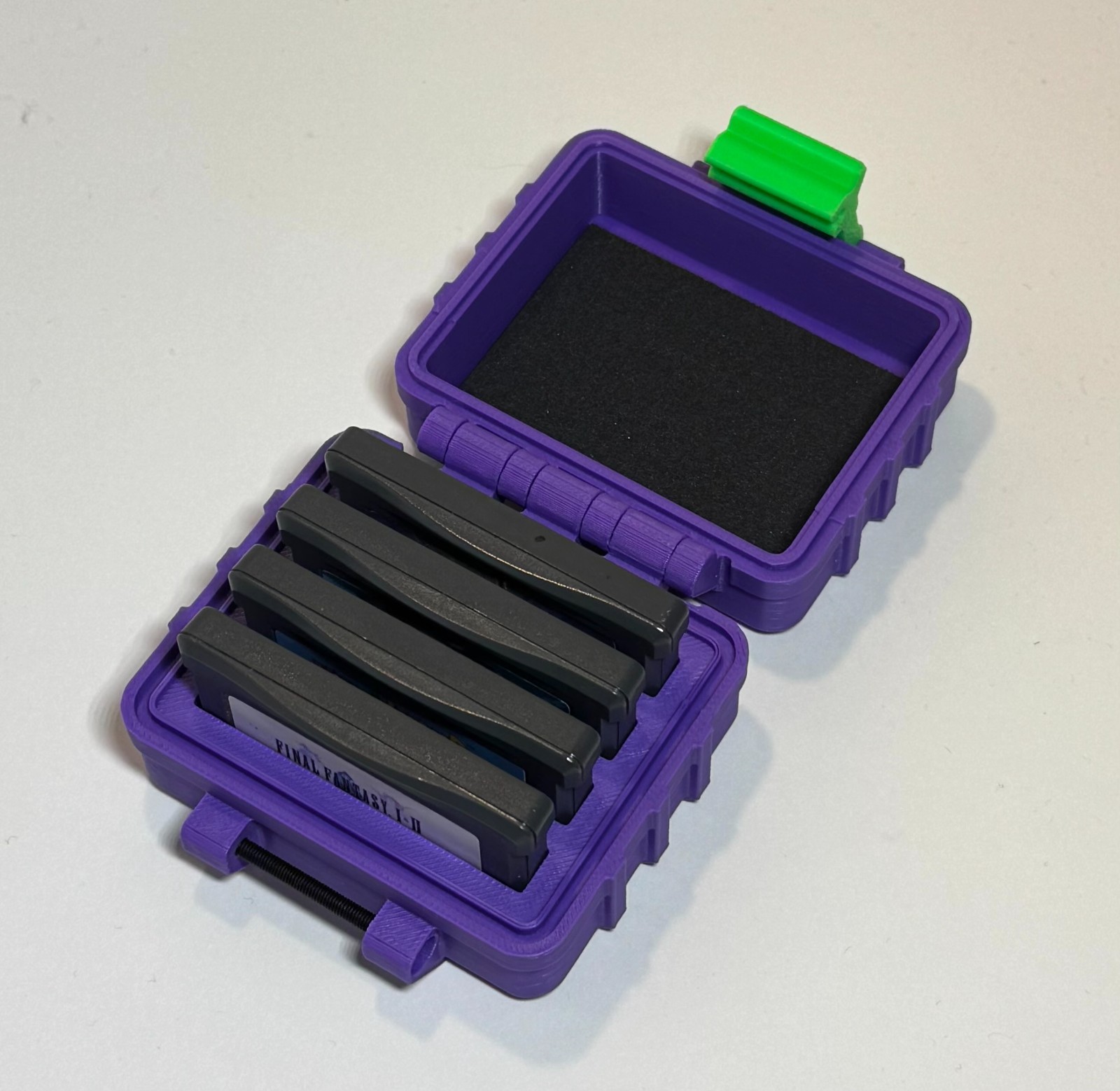 4-Capacity GBA Game Cartridge Case: Protective Storage w/ Customizable Colors