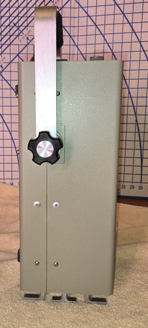 Used AVCOM PSA-37D Portable Spectrum Analyzer – Powers On