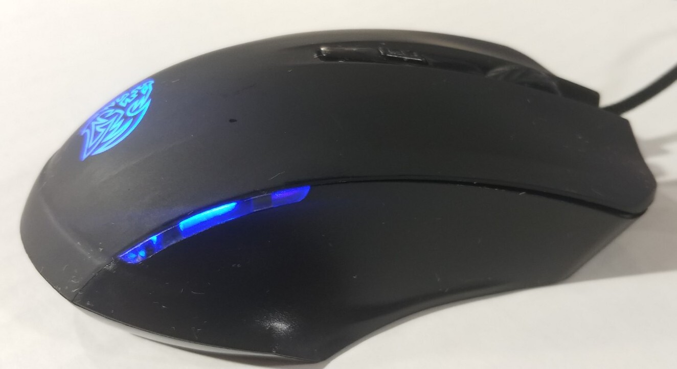 Tt Commander Computer Mouse USB Connection Model MO-CMC-WDON Tested! Works Great