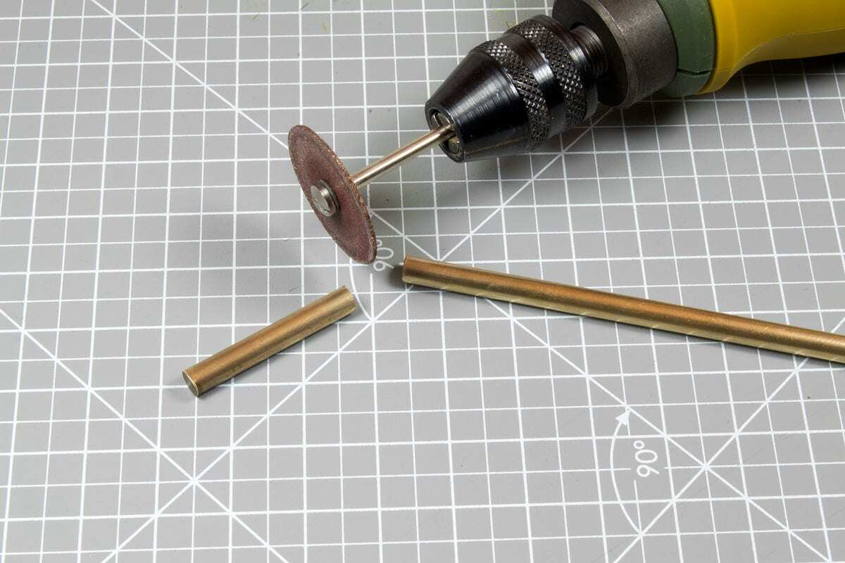 AK Interactive BRASS PIPES 2.8mm 2 units