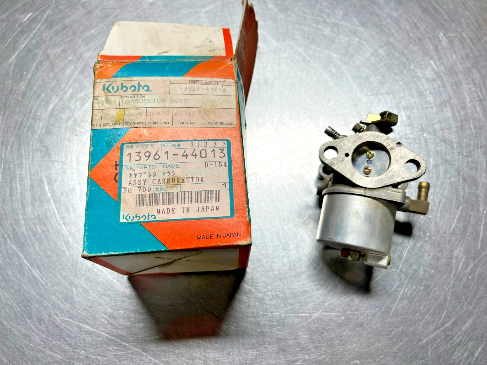 13961-44013  Genuine OEM  KUBOTA  CARBURETOR   1396144013 Replaces 13961-44010