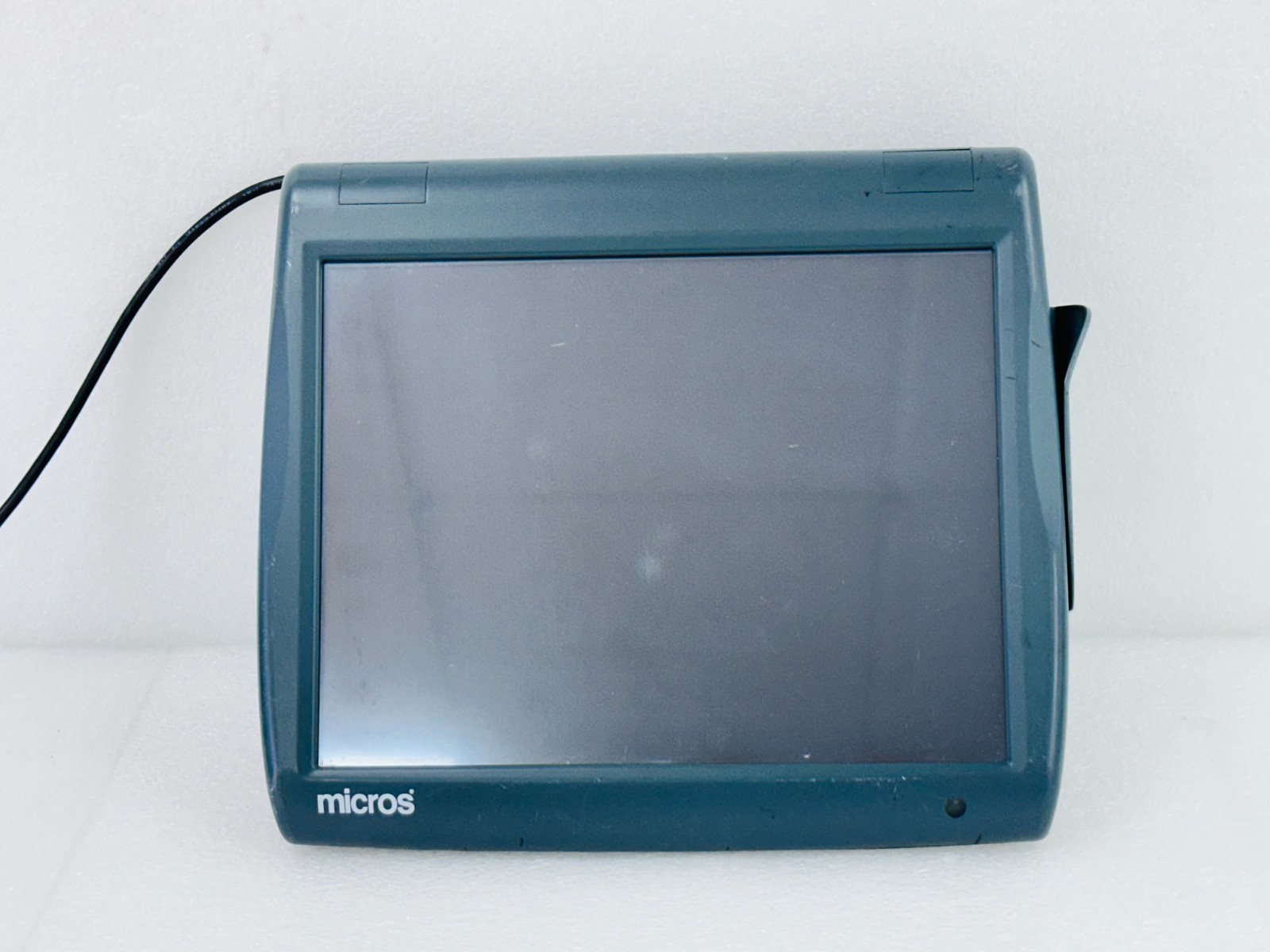 Micros Micros Workstation 5A System Unit POWERS ON AND WORKS FREE SHIPPING 🚚