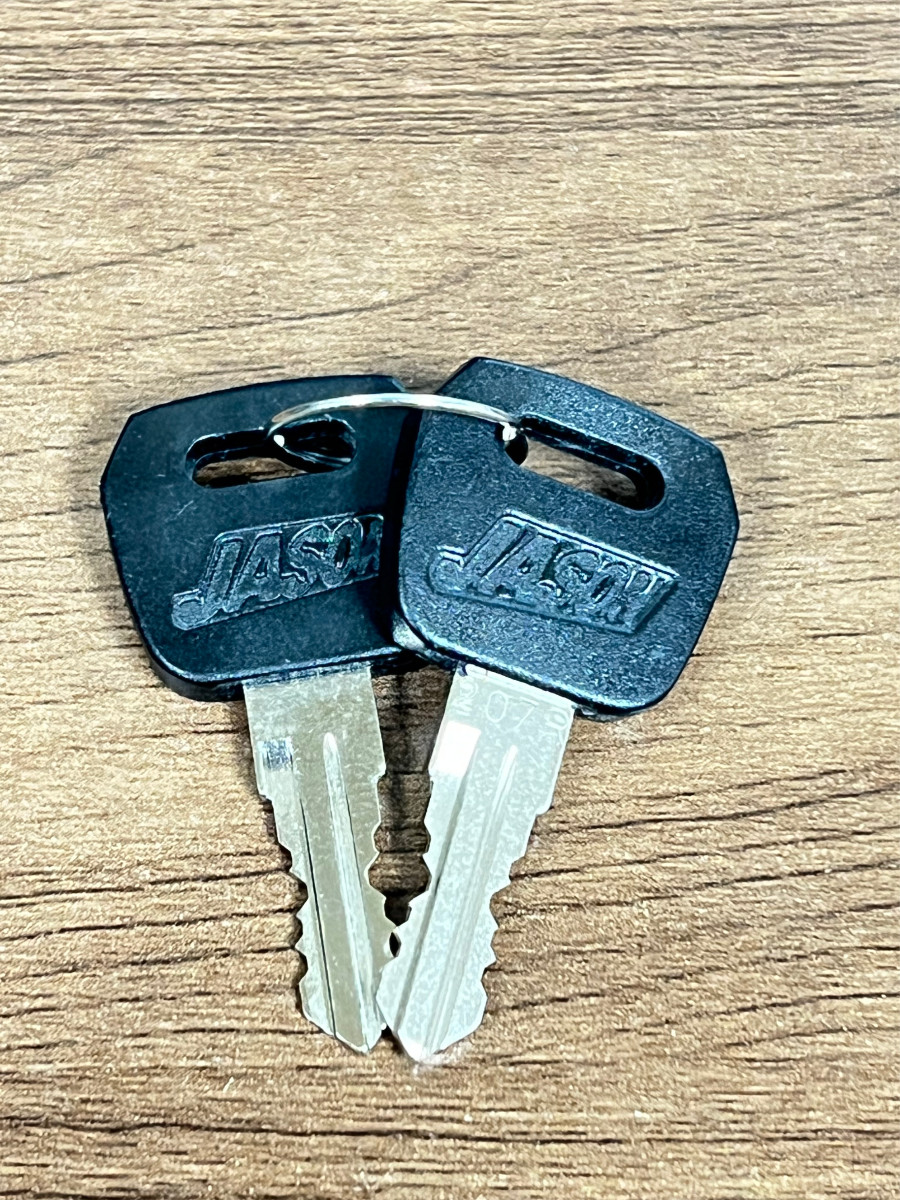 Jason Truck Caps Topper and Hard Cover Key Pair--201r