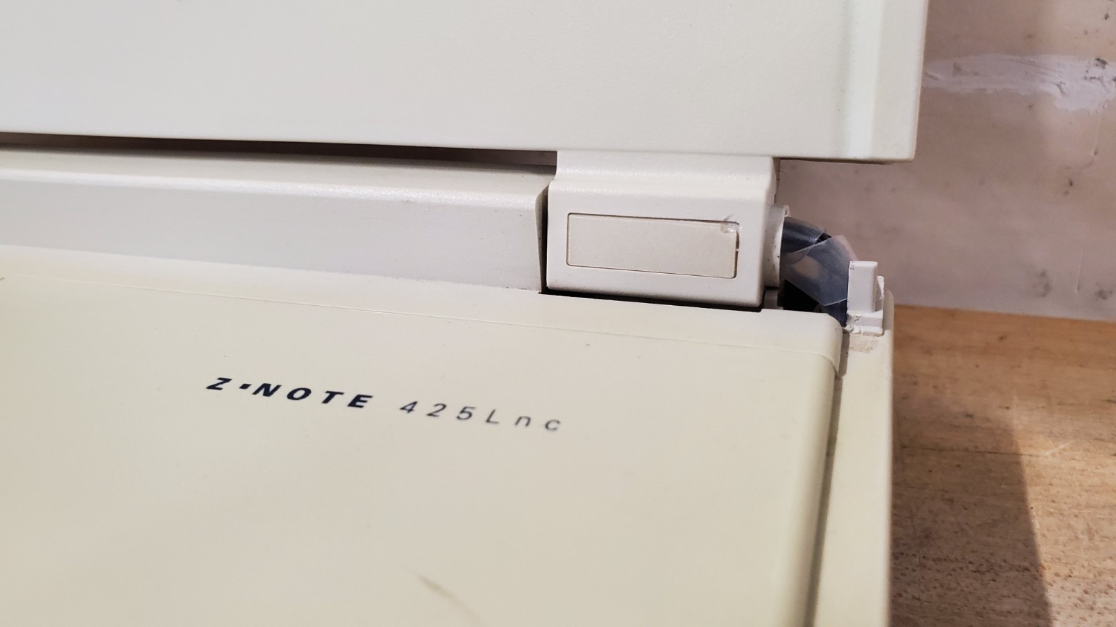 Zenith Data Systems Z-Note 425Lnc Vintage Laptop - Untested, Look