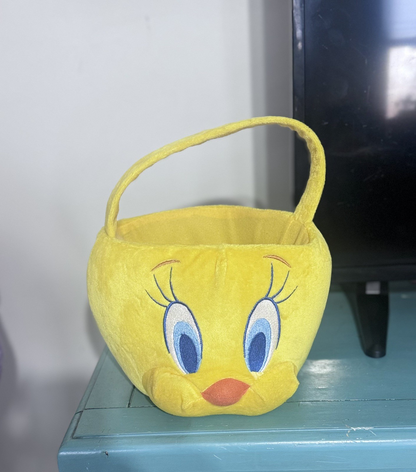 Looney Tunes Tweety Bird Plush Easter Basket Halloween Treat Bag Yellow Atico