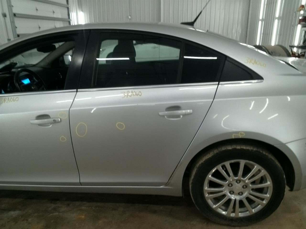 CRUZE 2013 Antenna 104797551
