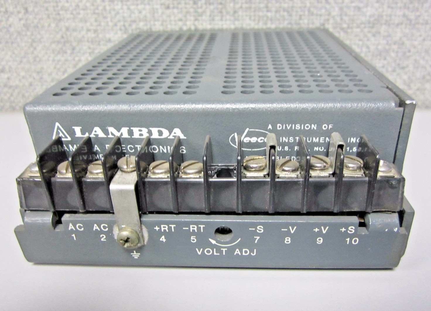 Lambda LRS-52-5-40347-1 Regulated Power Supply