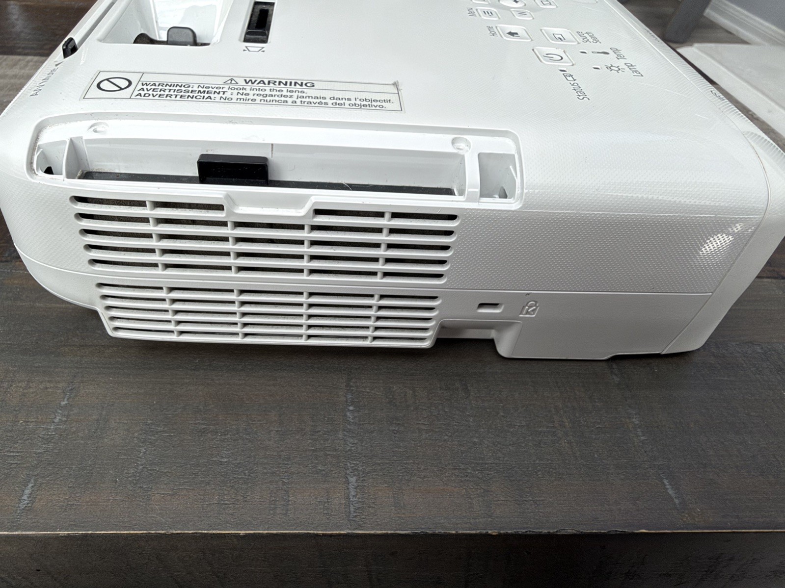 Epson VS240 LCD Projector HD, HDMI w/Power Cable