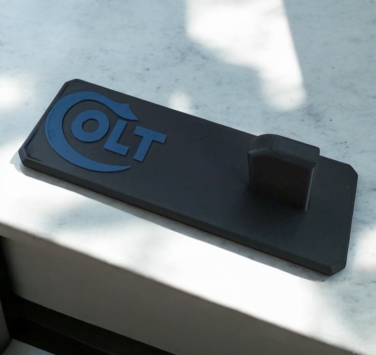 Colt 1911 Pistol Display Stand