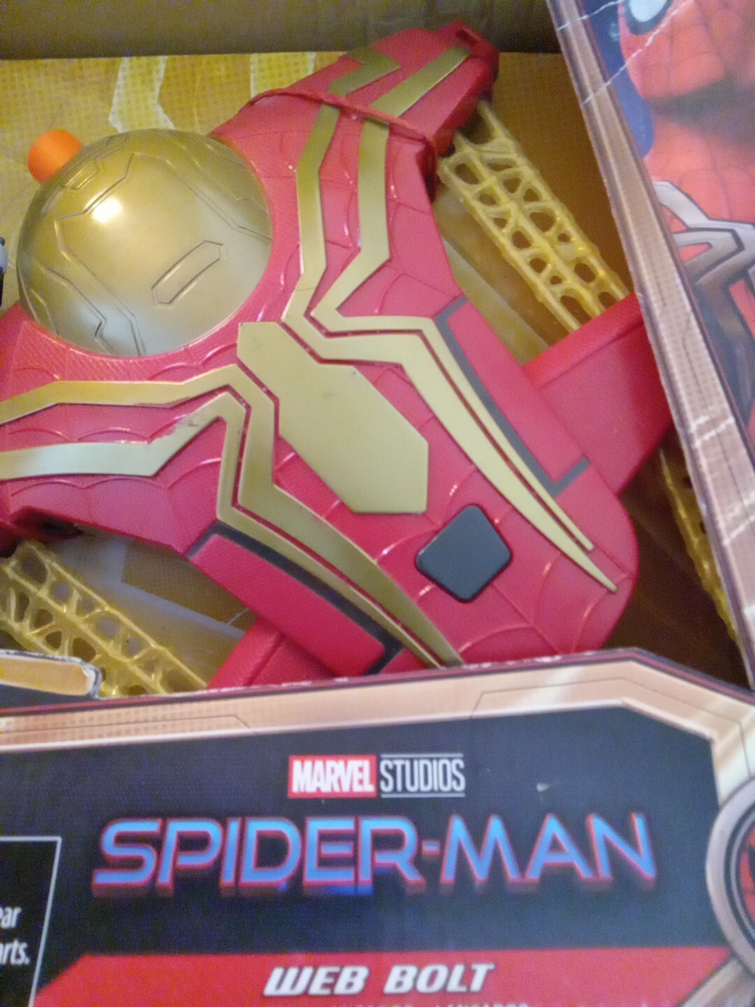 NERF Marvel Studios Spider-Man Web Bolt Blaster Soft Dart Launcher Damaged Box