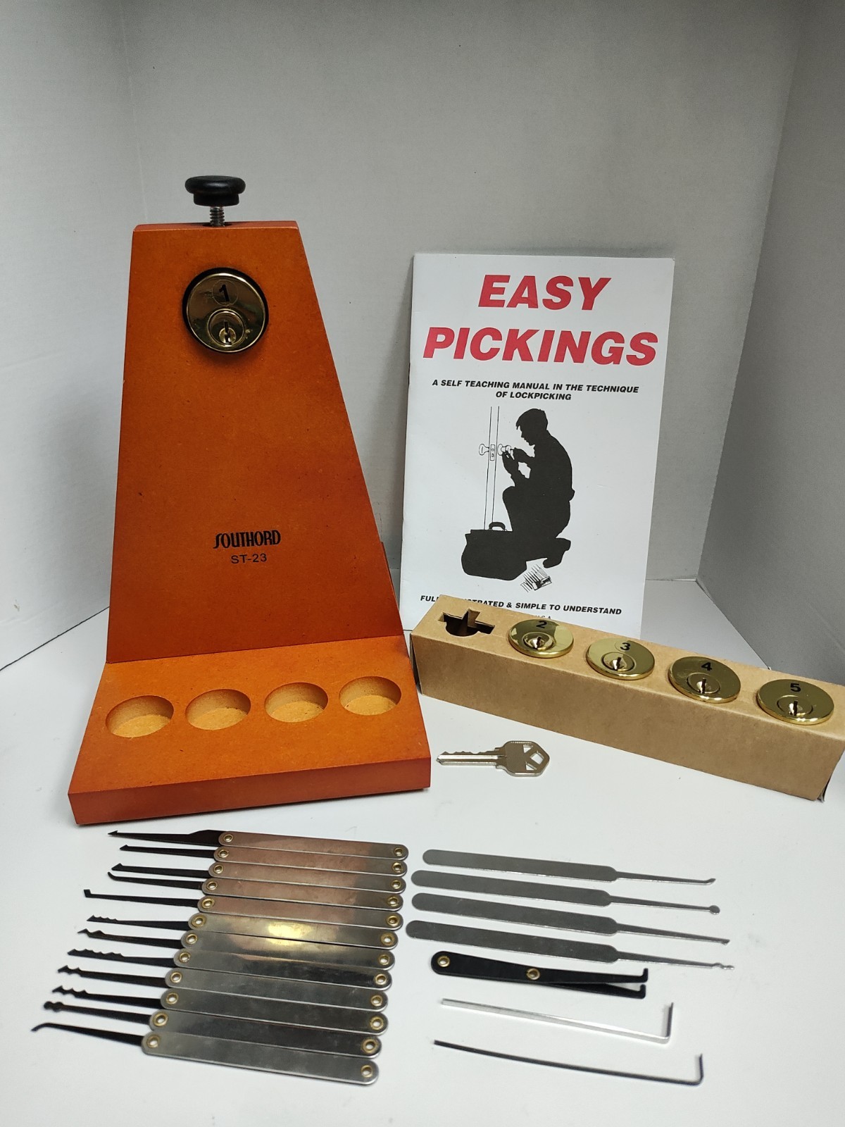 Southord ST-23 Locksmith Practice Lock Kit W Picks & Key