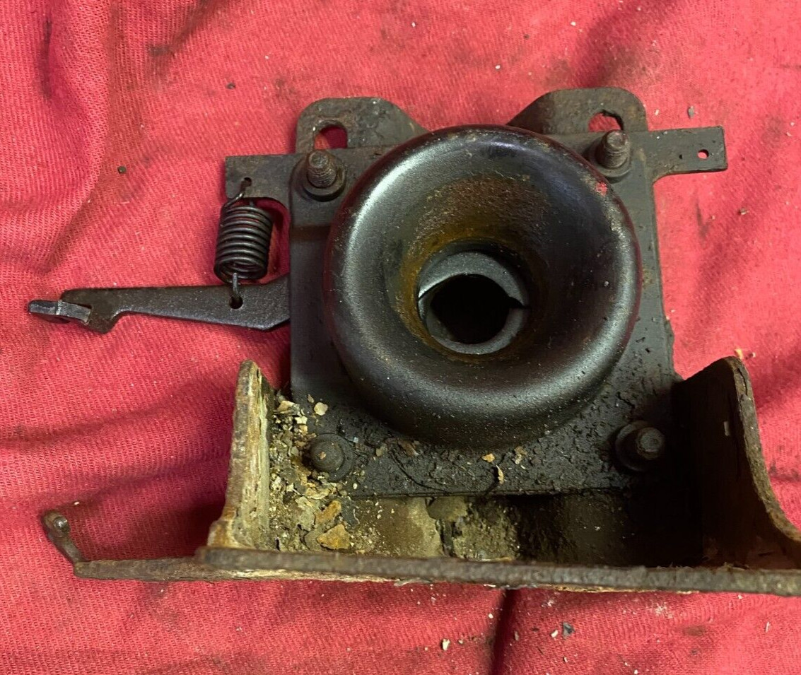 Volvo VNL Hood Hinge Bracket  SUPPORT, MOUNT, SEAT, 20448265