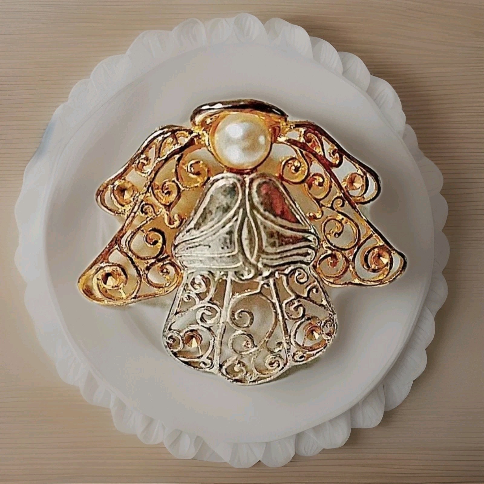 Vintage Angel Brooch Gold Silver Tone Pearl Cabachon 2.5"