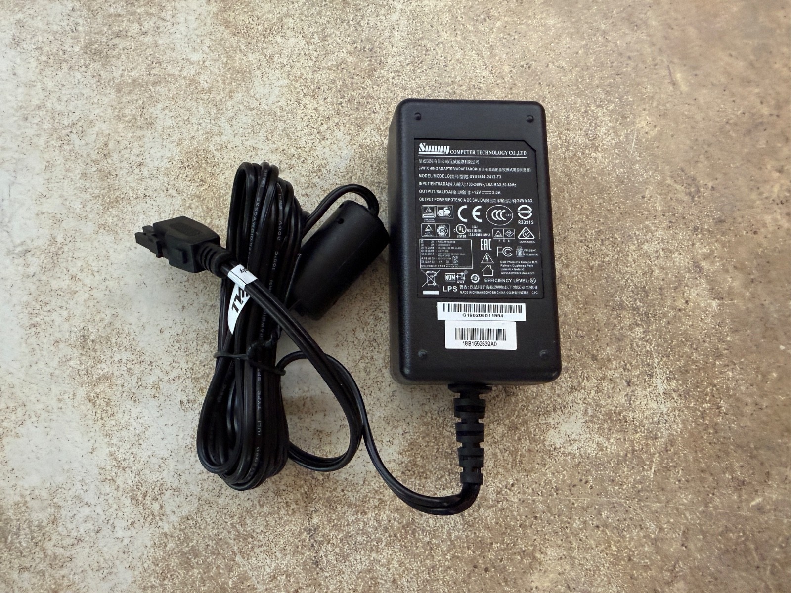 DELL Sonic Wall Soho APL31-0B9 Network Security Firewall + power cord