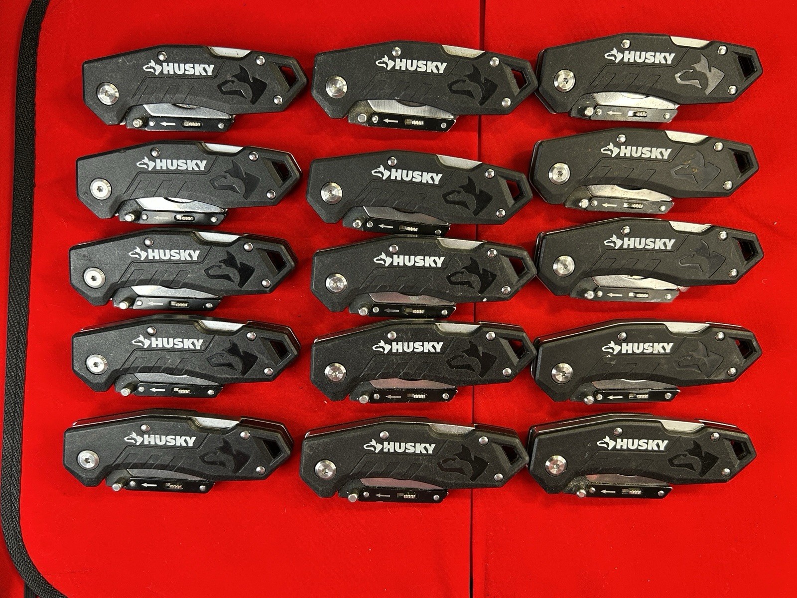 Husky TSA Lot Folding Utility Knife Box Cutter 15pc Black