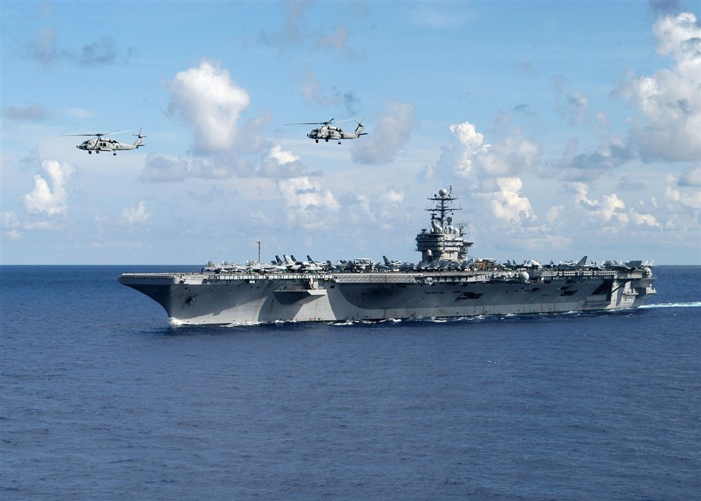 2005 Carrier CVN-71 USS Theodore Roosevelt Conducting JTFEX 5x7 Photo #1