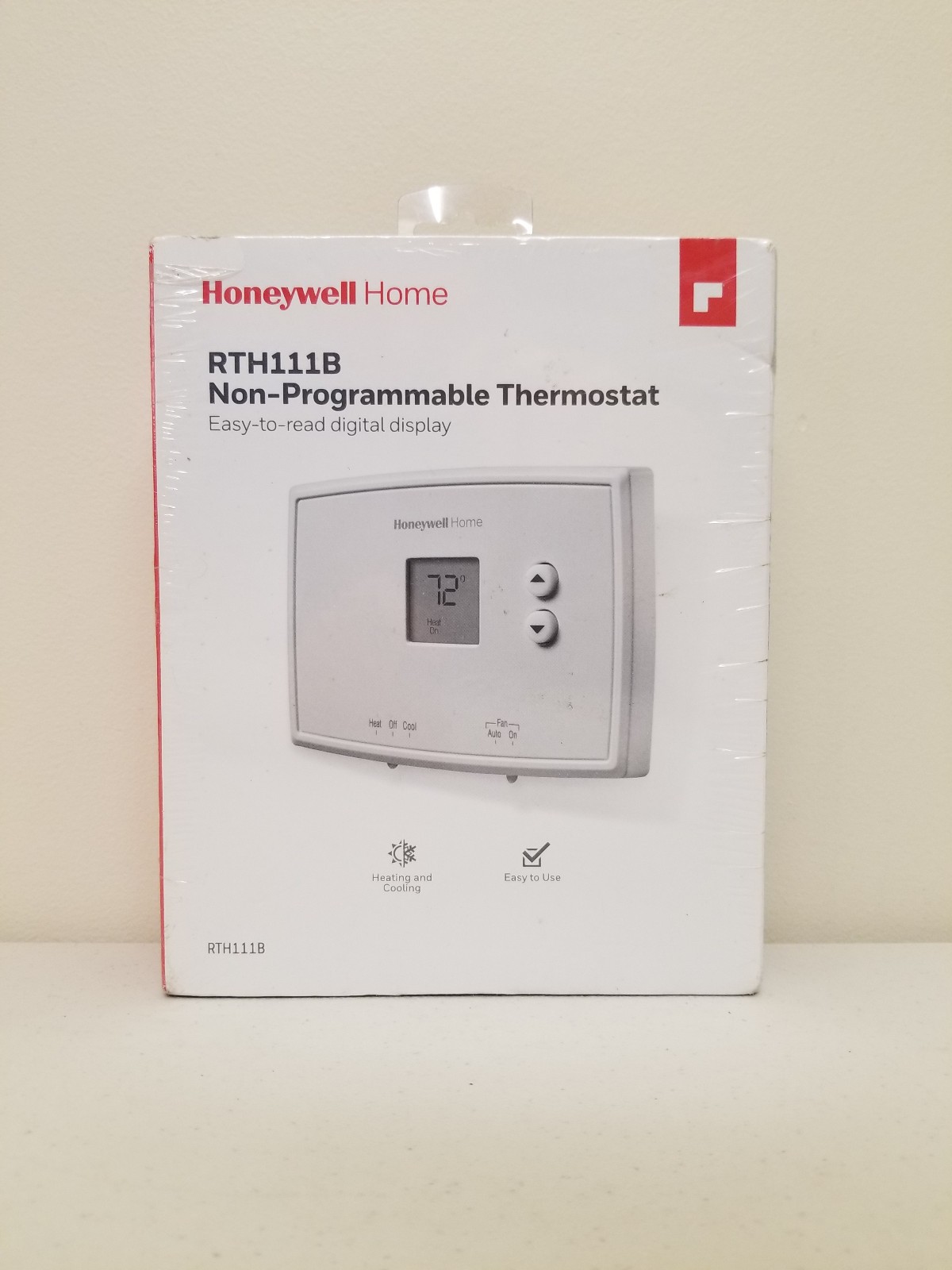 Honeywell Home Model RTH111B Non-Programmable Thermostat Horizontal Mount NEW!
