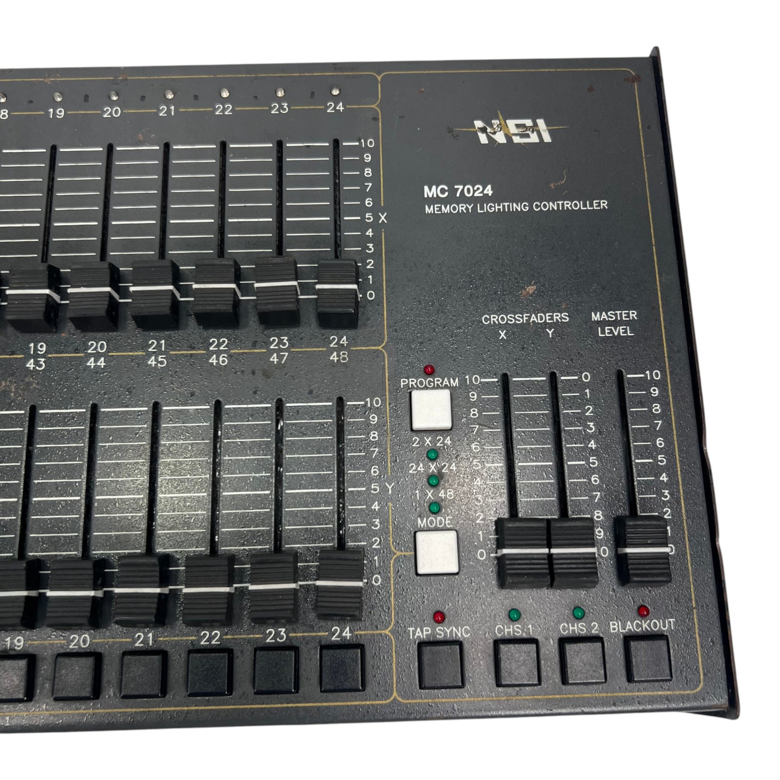 Vintage NSI MC 7024 Memory Stage Lighting Controller 24 Channel with Hard Case