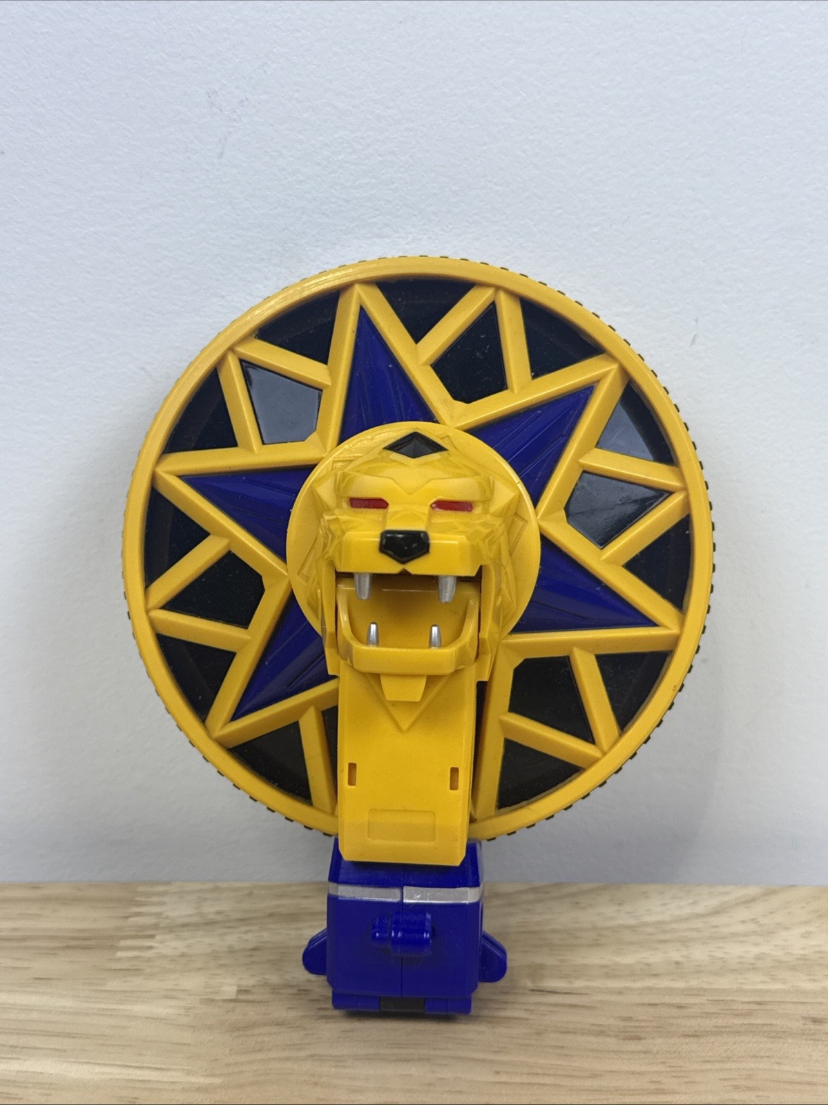 Power Rangers Ninja Storm Lion Zord Head Storm Power Megazord Left Arm 2002