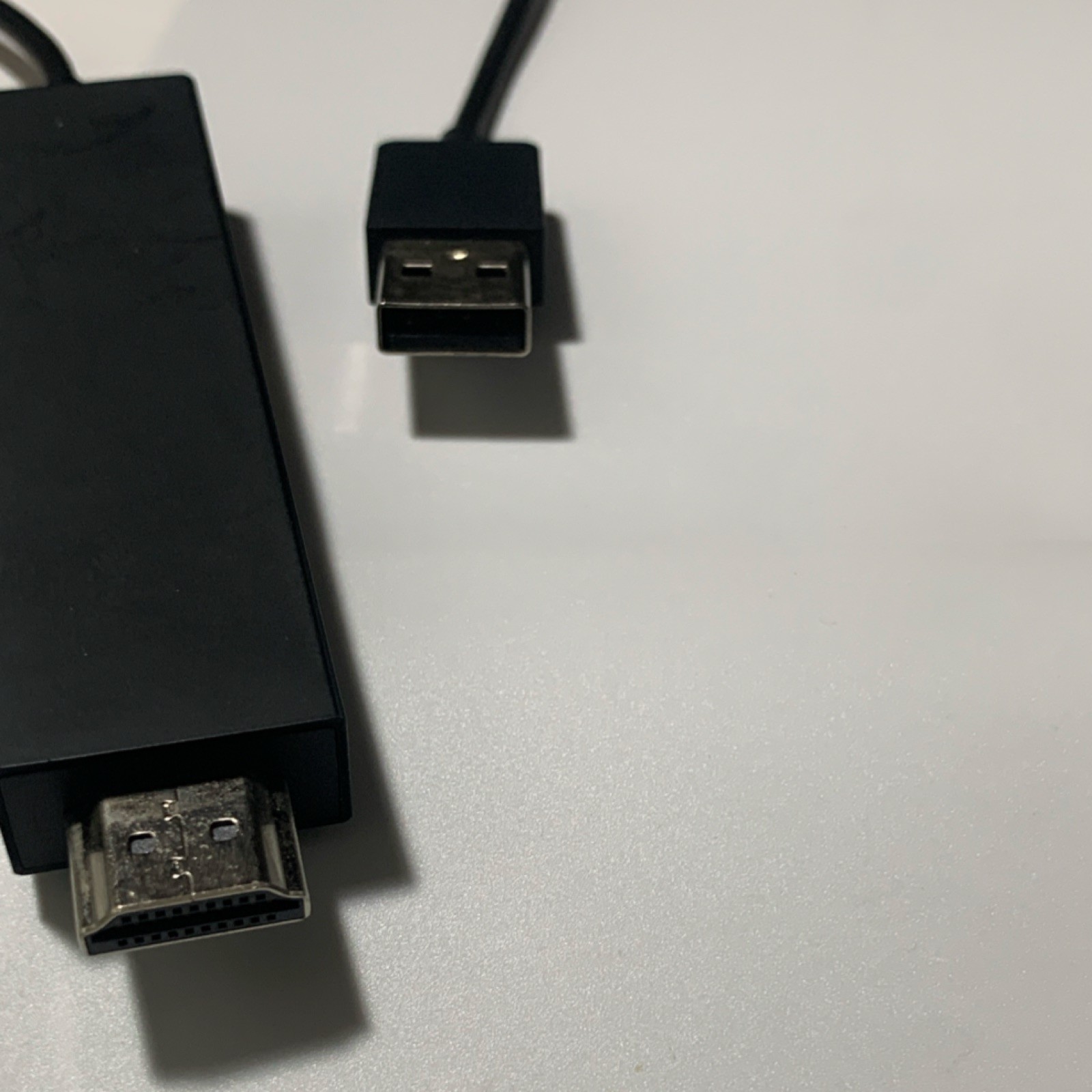 Microsoft Wireless Display Adapter HDMI USB Black Dongle