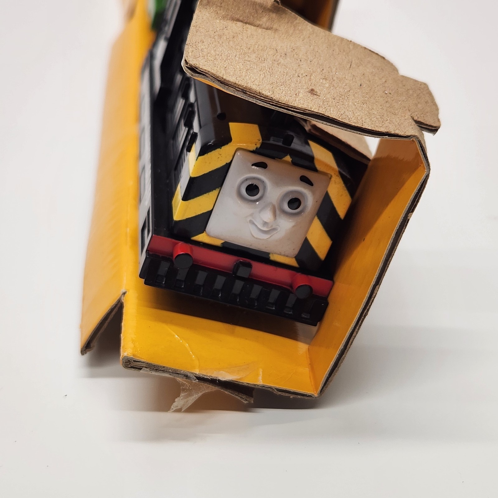 Thomas & Friends Mavis Diesel Engine Train HIT Toy 2006 Trackmaster