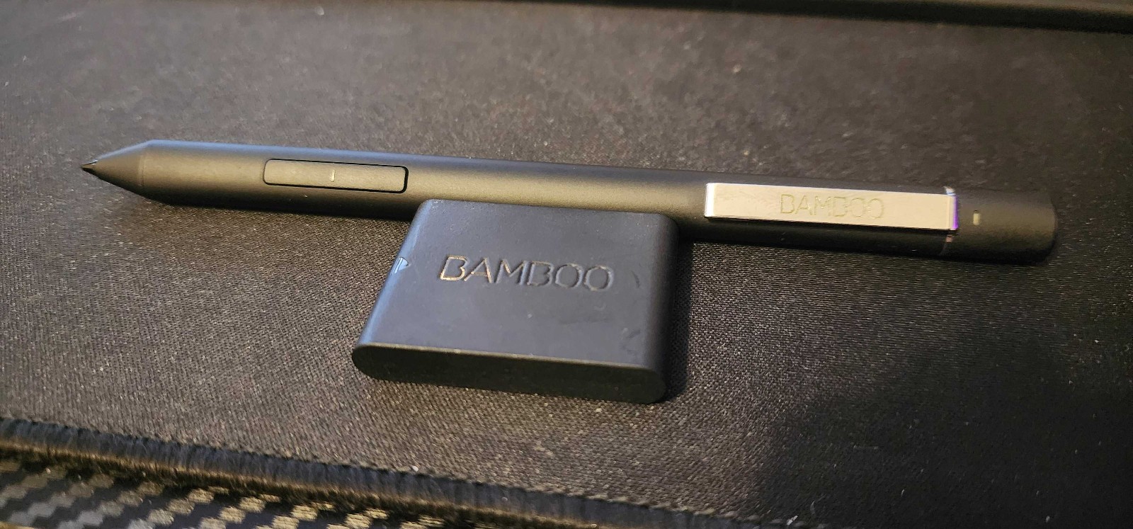 Wacom Bamboo Ink Plus Smart Stylus - Black (LIGHTLY USED - ALL NIBS NO PEN CASE)
