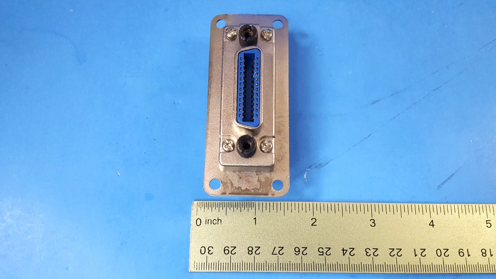ONE- Adaptor, L-COM, CIB24BA
