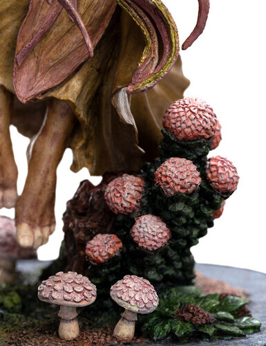 WETA Workshop Polystone - Dark Crystal (1982) - Kira the Gelfling 1:6 Scale Stat