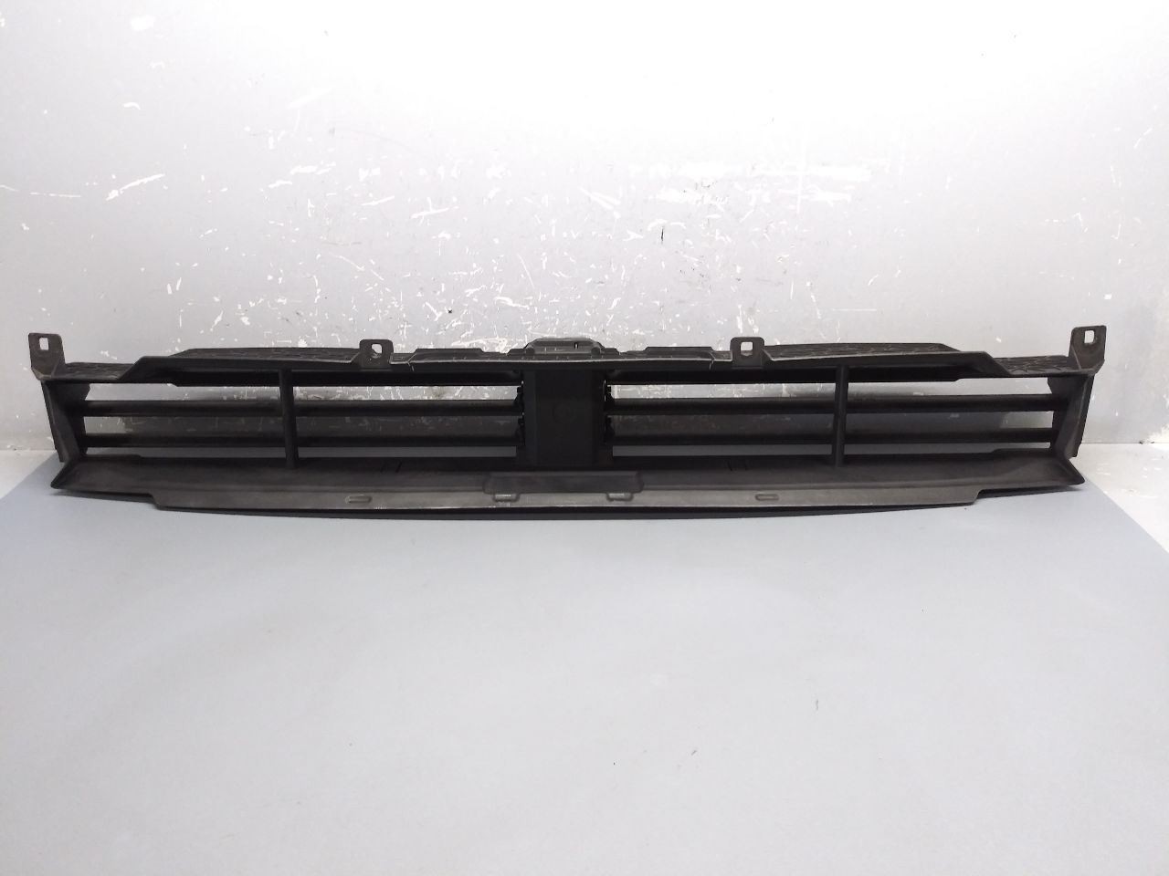 2024 BMW X3 OEM Front Lower Active Air Shutter Assembly ID 5A1ACE2-03 Fits 22-24