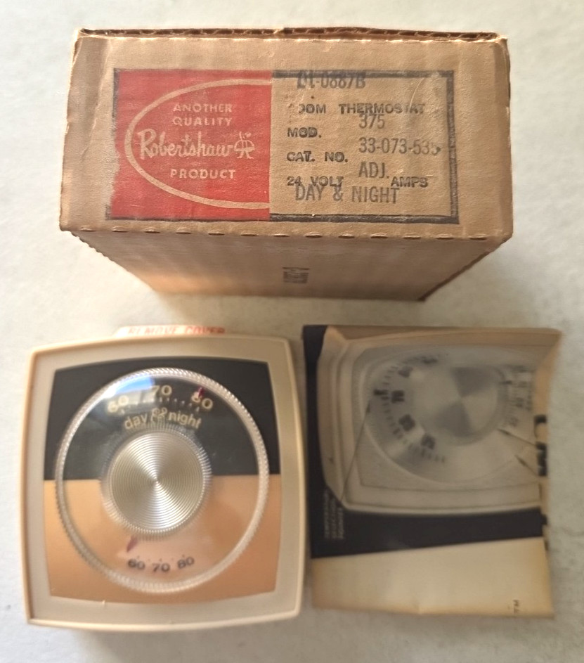 ***** NEW Vintage Robertshaw 1-0887B Day & Night Thermostat 33-073-535 CM-375 75