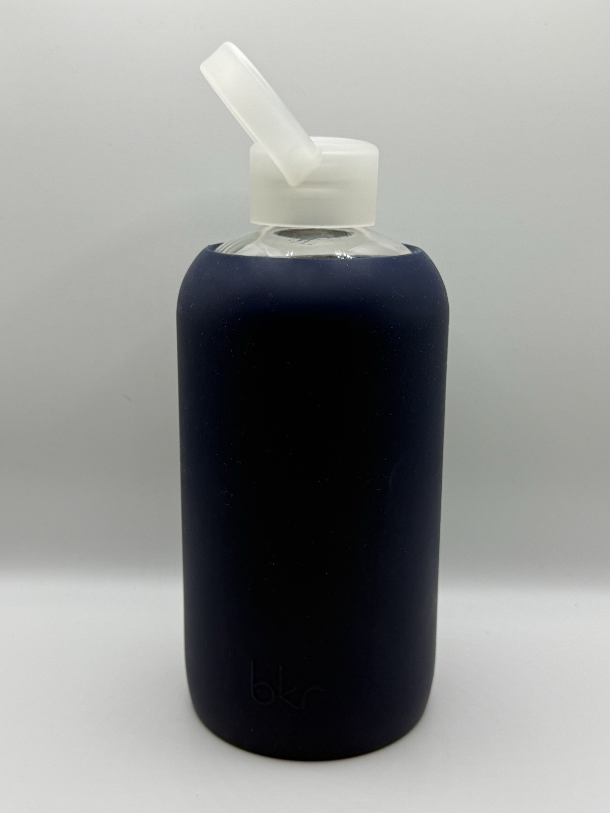 BKR Glass Water Bottle  32oz  Navy Blue Silicone Sleeve