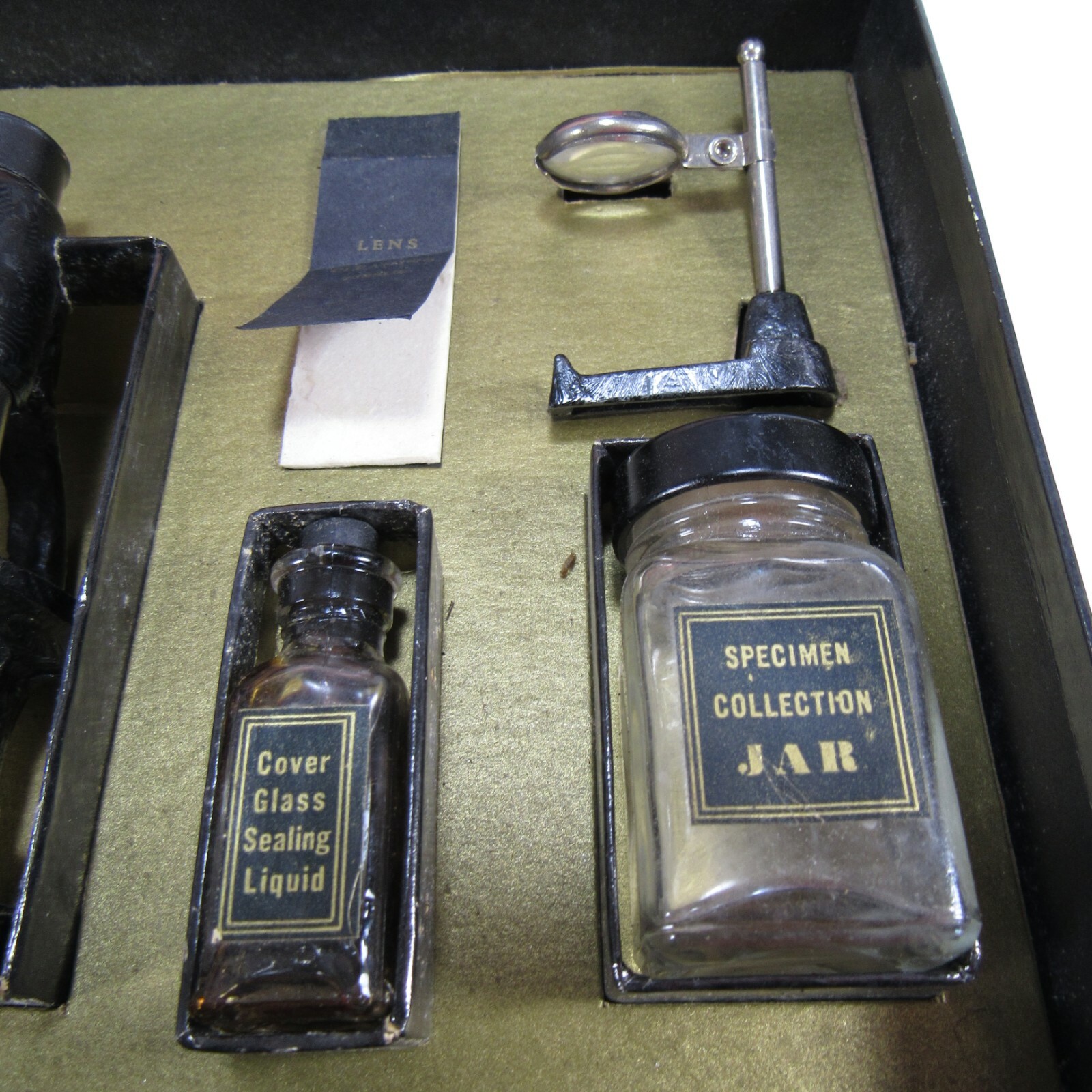Vintage1950's Microset Model 2M 70 X Microscope Set