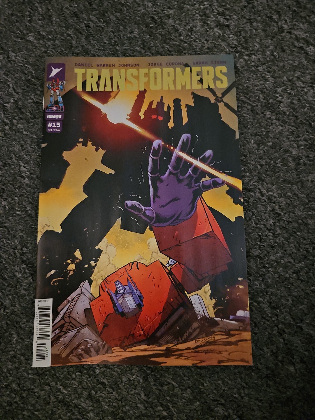 TRANSFORMERS #15 CVR A DANIEL WARREN JOHNSON & MIKE SPICER - NM