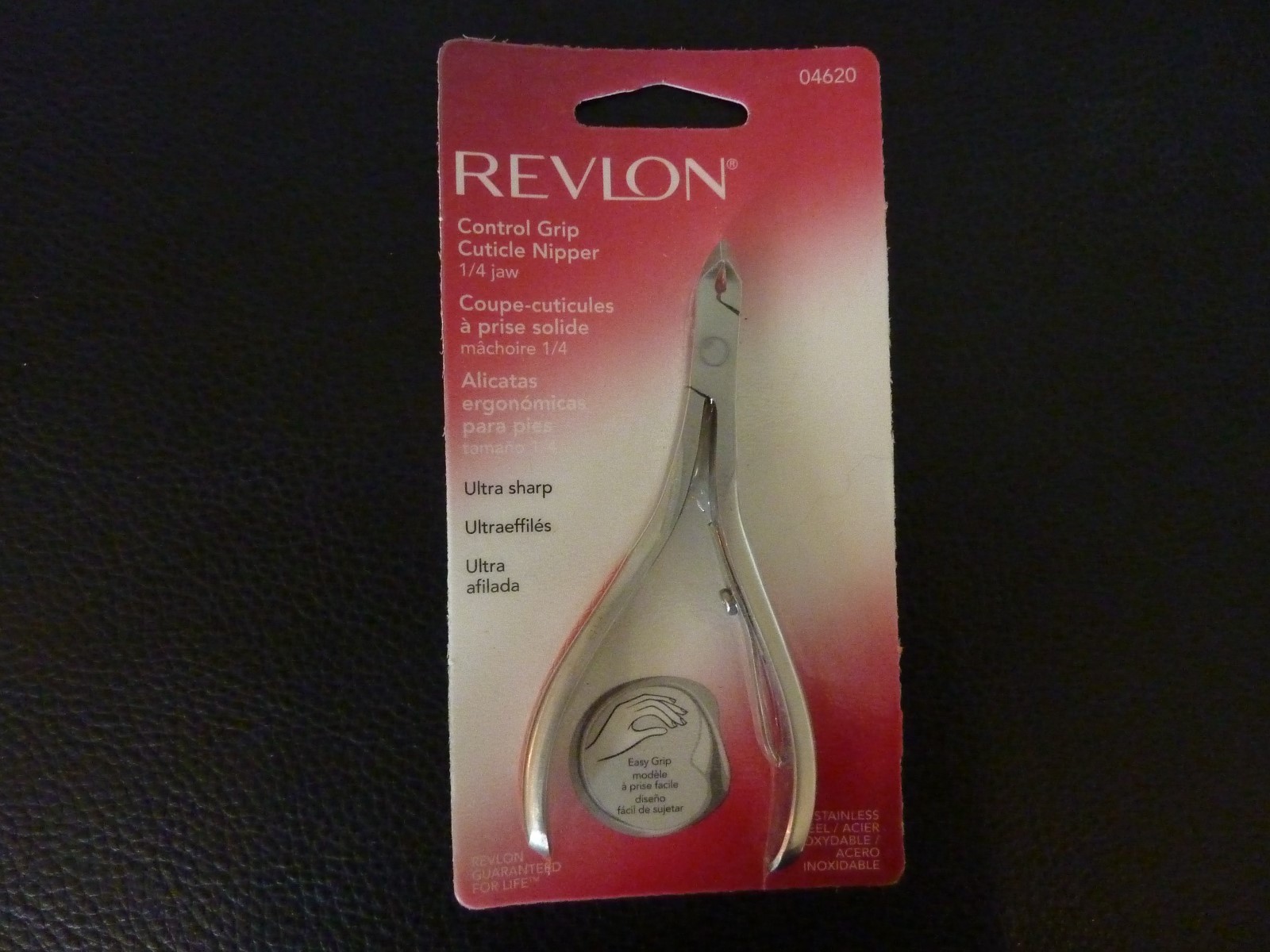 Revlon Quarter 1/4 Jaw Control Grip Cuticle Nipper  #04620 - Brand New / Sealed